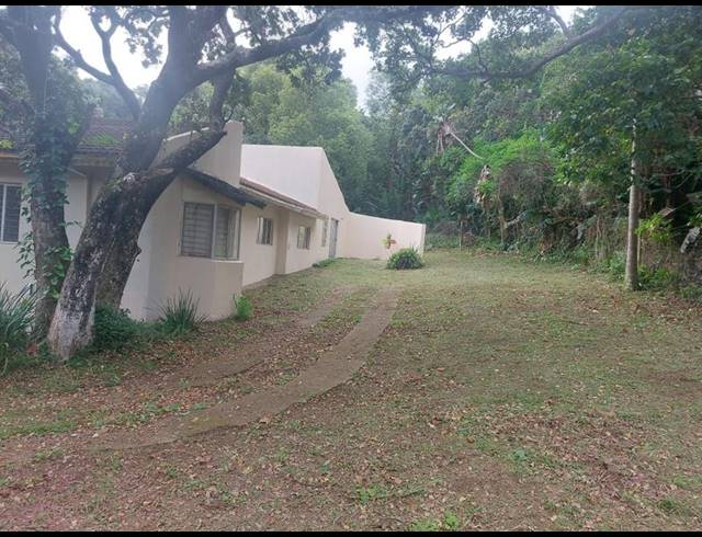 4 BEDROOM HOUSE FOR SALE IN LEISURE BAY